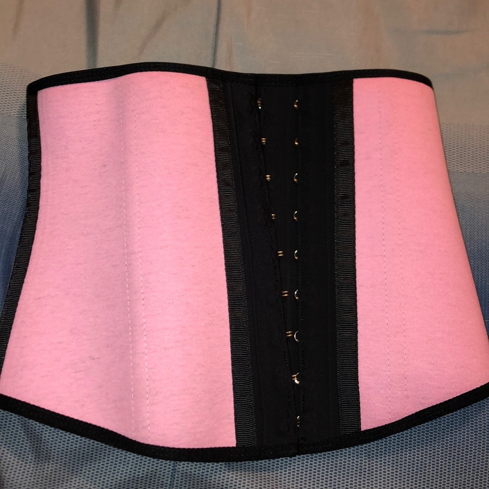 Waist trainer